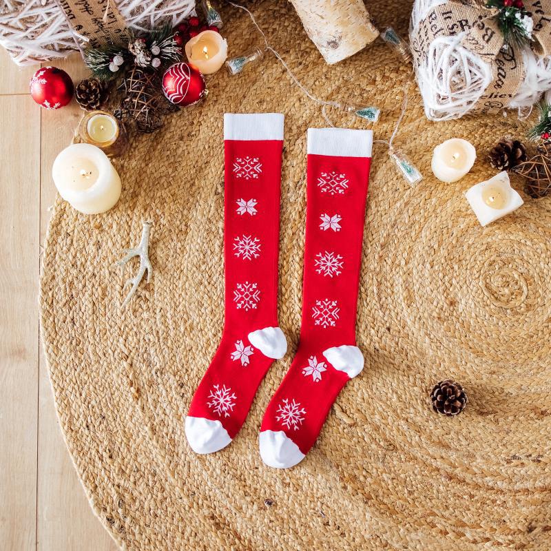 Cute Christmas Knee High Socks Women Snowflake Santa Claus Holiday Party Winter Girl Festive Casual Stocking Gift Kawaii Funny