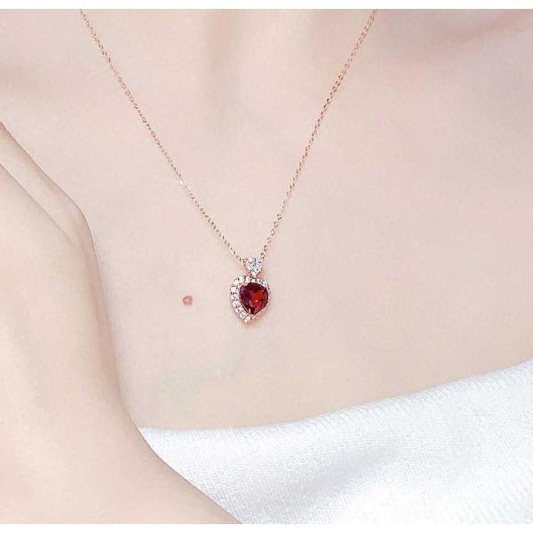 Imitation Mozambican Pomegranate Red Heart Ring Set, Female Love Swiss Topa Blue Pendant Earrings.