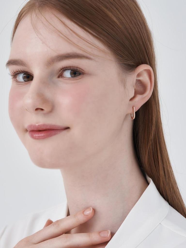 14K Line Square Volume Earrings C24EGP210