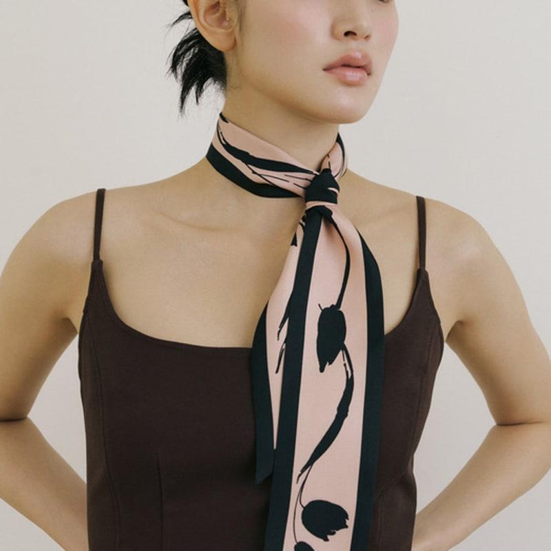 

AVVINA PELLE Bloom Long Twilly Silk Scarf - Rose Rose