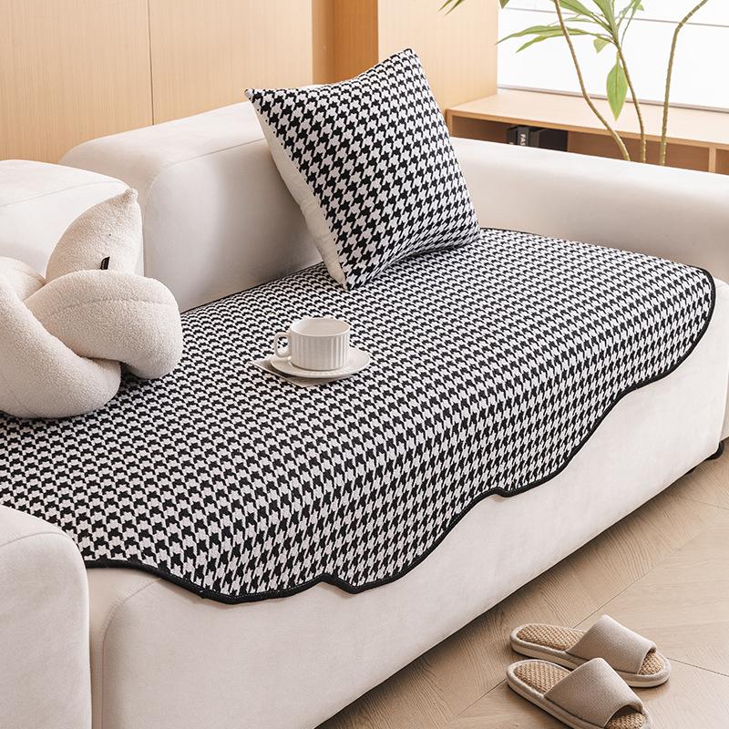 

Nordic Wind Thousand Bird Grid Special-Shaped Sofa Cushion New Four-Season Universal Sofa Seat Cushion Non-Slip And Anti-Cat Scratch Cross-Border 90*90cm