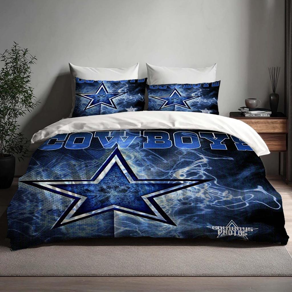 Funda de edredón Dallas Cowboys Hecha a mano Regalo Juego de tres piezas de ropa de cama Funda de edredón Personalizada Nombre Cumpleaños Ropa de cama Navidad Halloween Regalo Vuelta al Cole.
