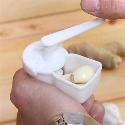 1Pc Manual Garlic Rolling Crusher Garlic Mincer Crusher Push And Press Speedy Grinder Chopper Garlic Cutter Kitchen Tools