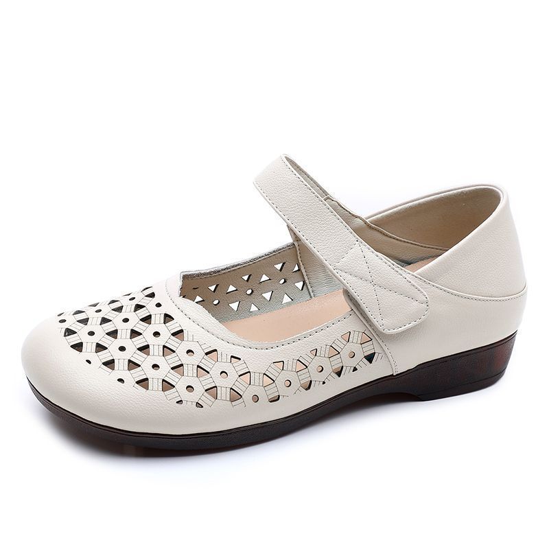 Real soft leather new sandals hollow and breathable summer non-slip flat bottom mother hole single shoes soft sole leather shoes women's shoes