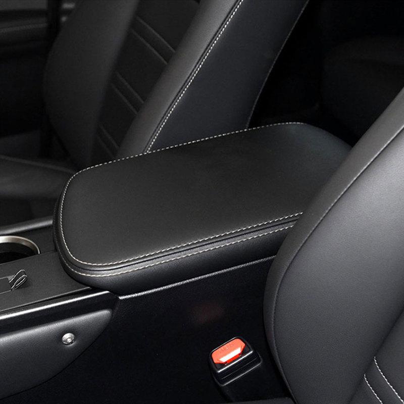 Leather Car Armrest Latch Lid Center Console Cover Decoration Protector Cap For Lexus NX200 200t NX300h 2015- Car Accessorie