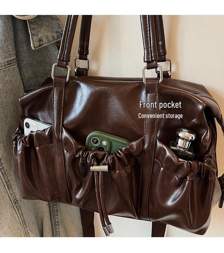 Grenzüberschreitende Plissee-Tragetasche: Modische vielseitige Umhänge- & Crossbody-Tasche im College-Stil