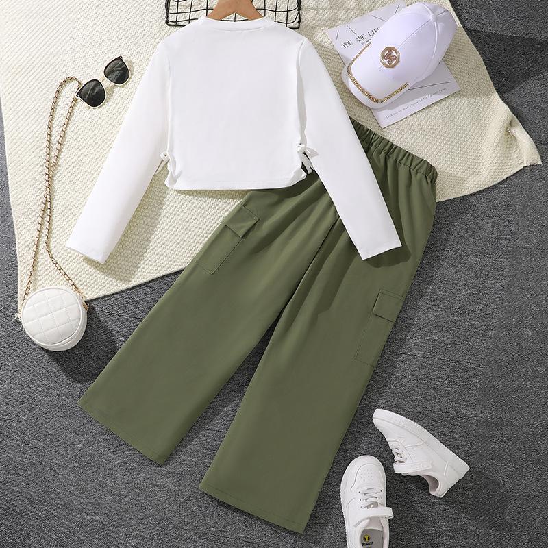 Girls' 2025 Spring Outfit: Versatile Letter Sweatshirt & Pleated Wide-Leg Cargo Pants for Big Kids