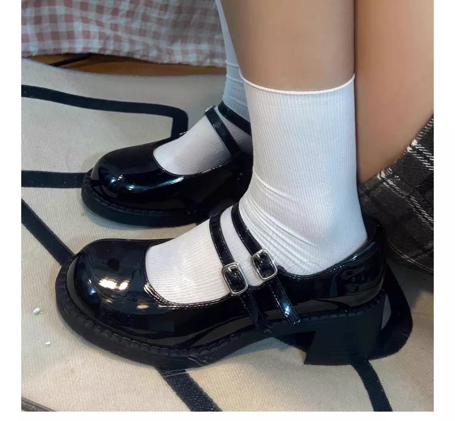 

French bow platform small leather shoes women s 2025 spring new British style Japanese jk Mary Jane Love single shoes 40