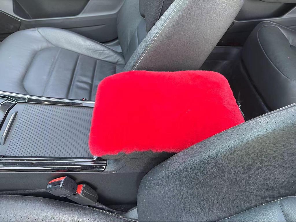 Plush Rabbit Imitation Car Armrest Pad - Universal Interior Decoration Cover