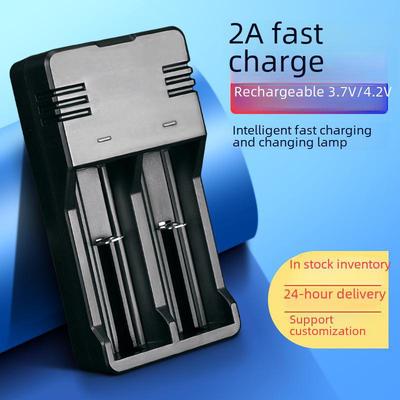 Doppel-Akku-Ladegerät UK63USB für 3,7V zylindrische Lithium-18650-Akkus