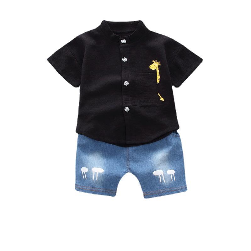 Tenue d'été à manches courtes pour petit garçon: Ensemble deux pièces mignon et beau