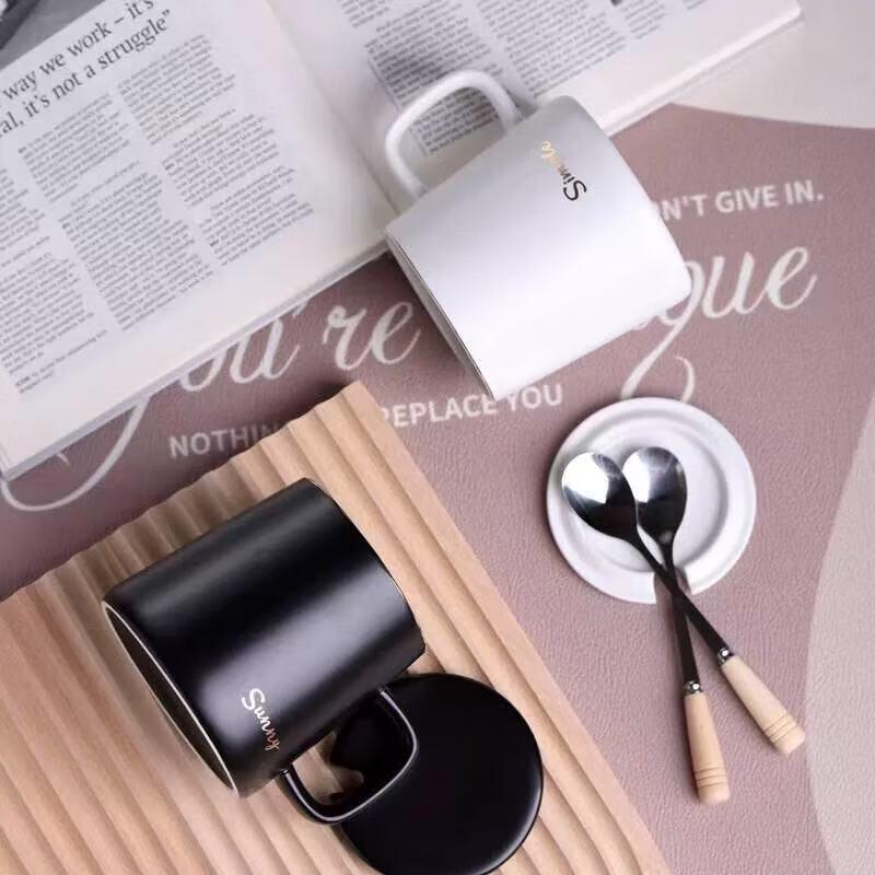 Ceramic Coffee Mug with Lid and Spoon
