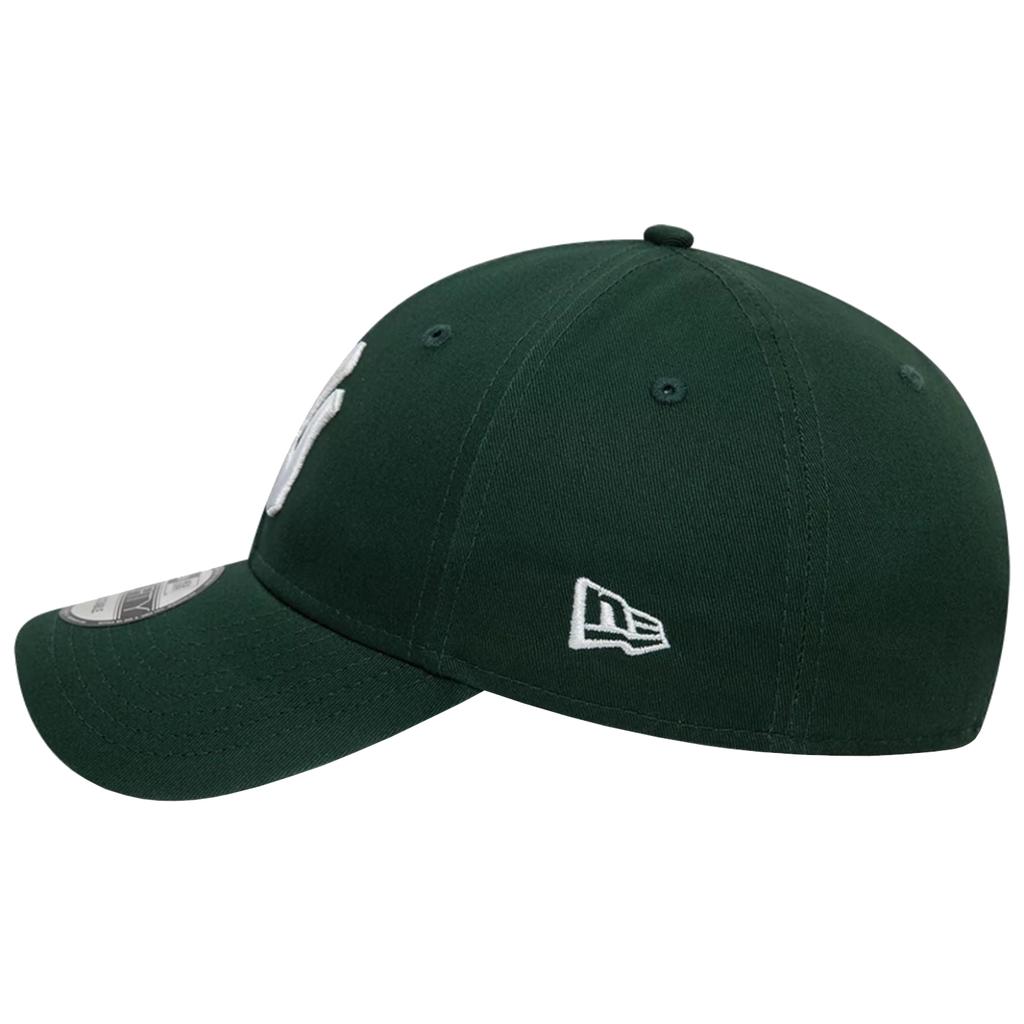 New Era League Essential 9FORTY New York Yankees Cap, Mens green Cap