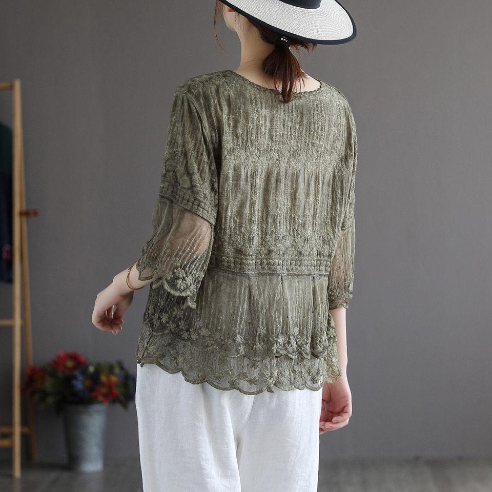Elegant Fashion Women's Round Neck Lace Patchwork Tops Summer New Loose Casual Solid Color Half Sleeve T-shirt Female Clothing