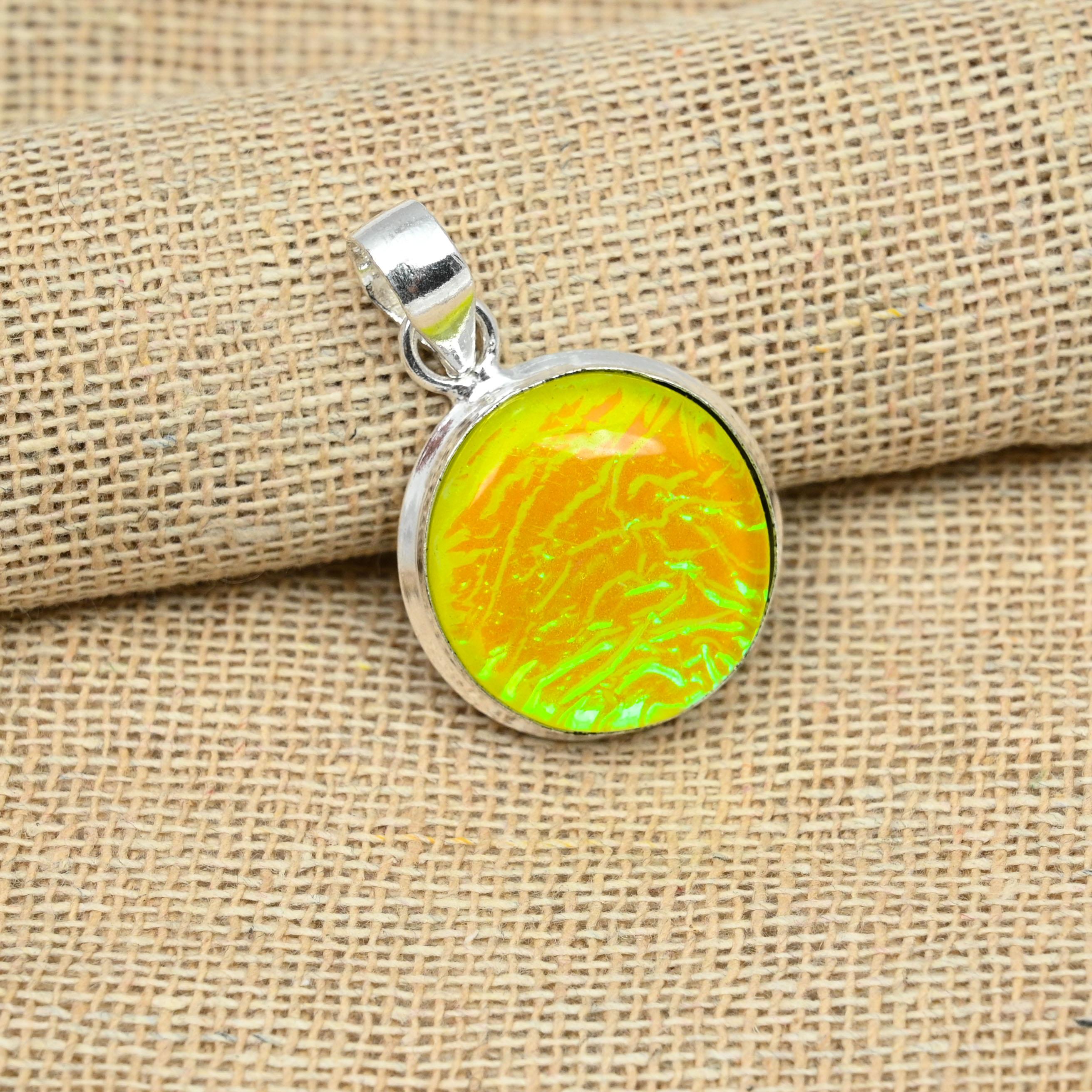 

Желтый австралийский тройной опал, драгоценный камень, ювелирные изделия ручной работы из стерлингового серебра 925 пробы, женский кулон 1.57 Inches жёлтый