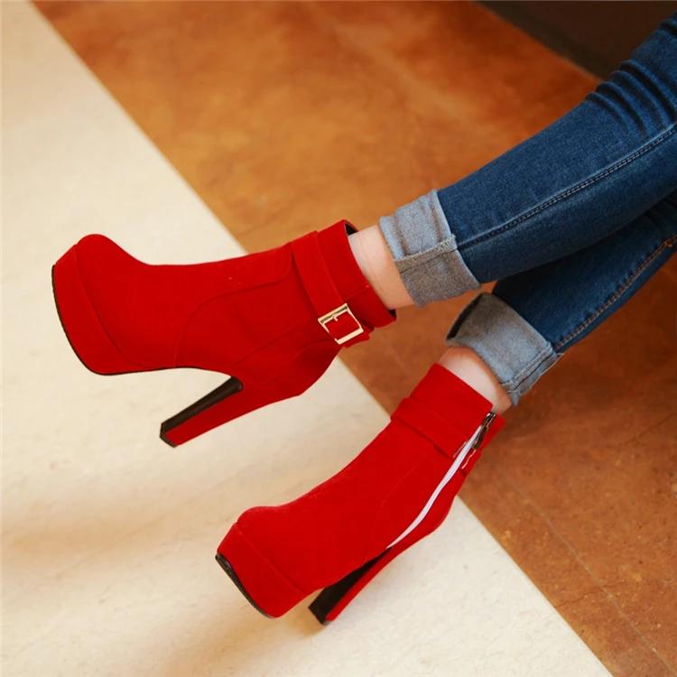 Höga klackar Kvinnor Stövlar Snörning Höst Vinter Plattform Damkängor Stor storlek Modeskor Vit Svart Brun