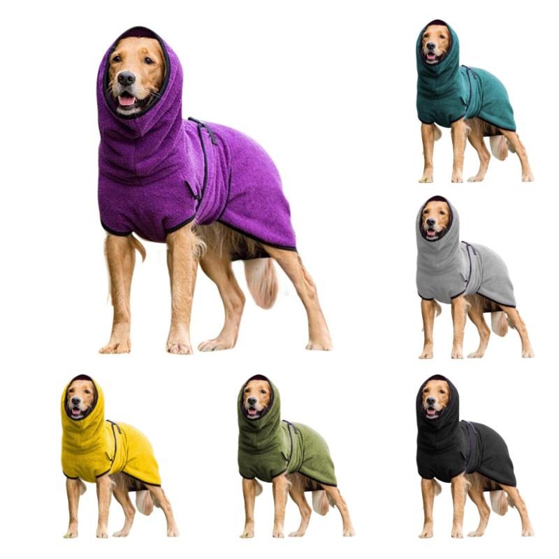 Kuscheliger Fleece Hunde-Bademantel mit Kapuze für Golden Retriever und Katzen