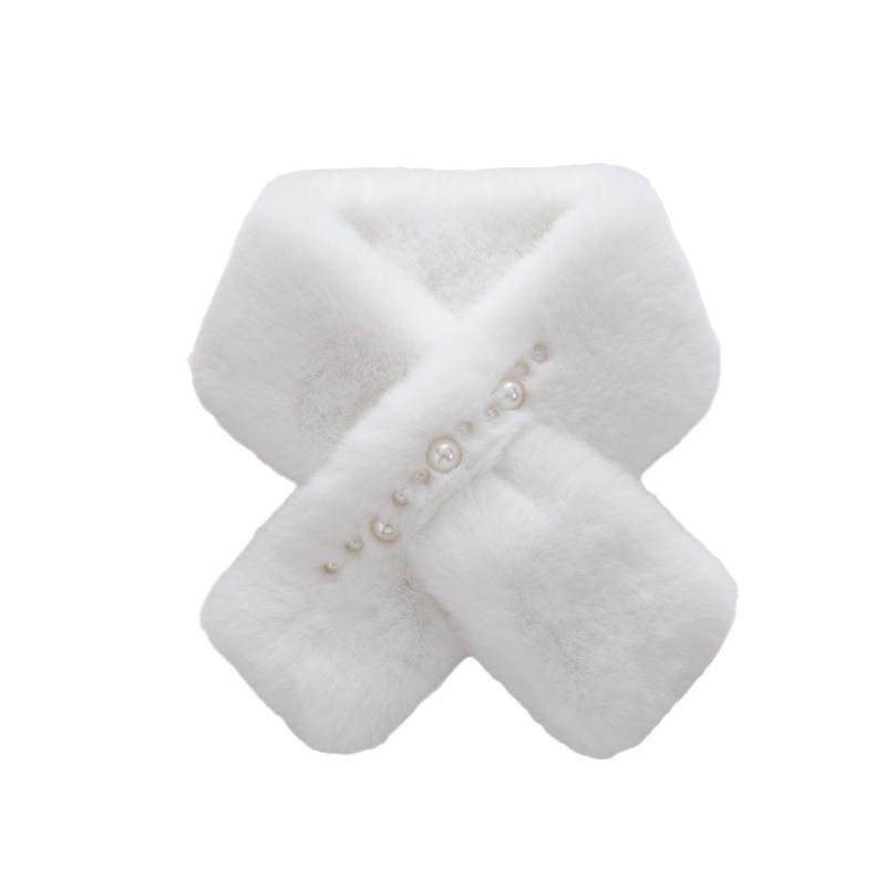 Stylish Women's Winter Scarf, Korean-Inspired, Faux Fur Collar, Otter Fur Look, Versatile and Warm.
