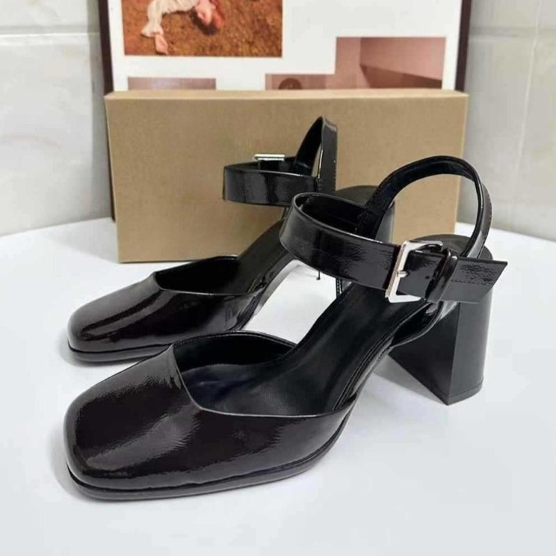 Block Heels Women Mary Jane Shoes Patent Leather Retro Square Toe Elegant Ankle Strap Design Shallow Daily Ladies Pumps 36