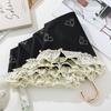 Ombrello Pieghevole con Bordi Arricciati a Pois Lolita per Donne, Rivestimento Nero Protezione Solare, Ombrello da Sole Portatile Ultra-Leggero