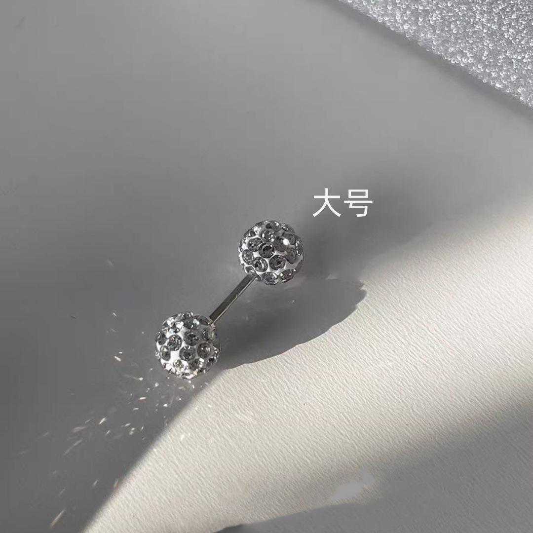 925 flash diamond stud earrings, ear holes, bone nails, high-grade zircon cochlear studs, diamond earrings, earrings.