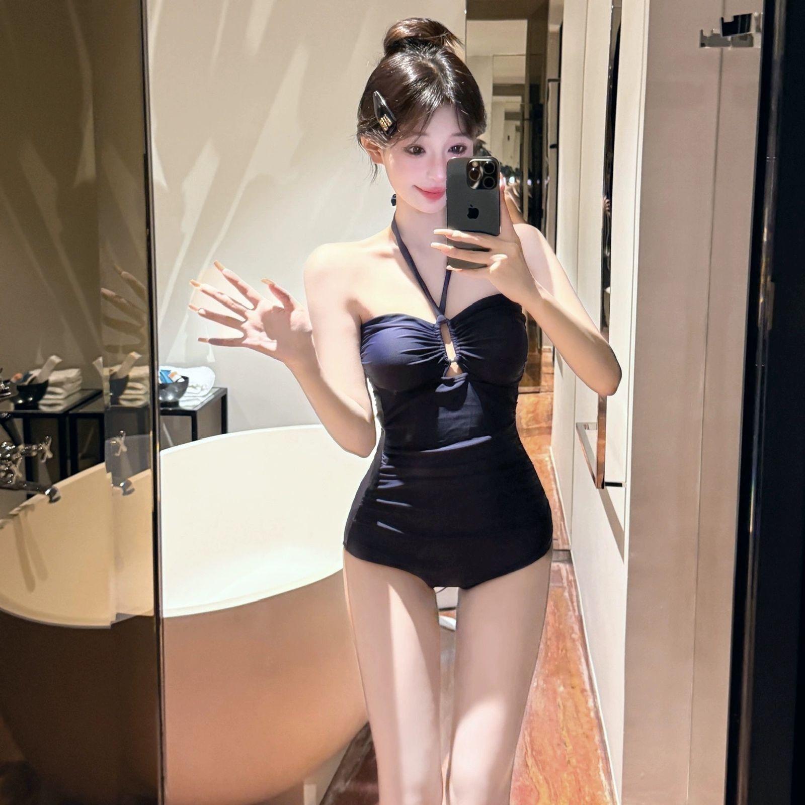 

Beautiful summer pure desire wind small breasts gather sexy neck backless seaside vacation one-piece swimsuit s M темно-синий
