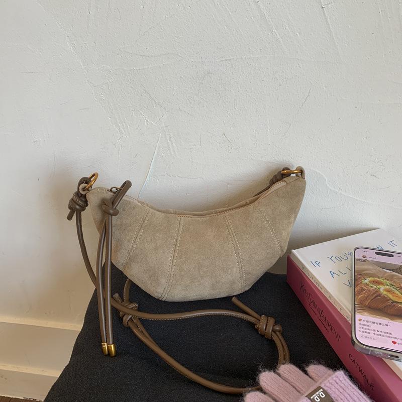 

Casual retro suede dumpling bag 2025 new fashion trendy autumn high texture single shoulder explosion messenger bag хаки