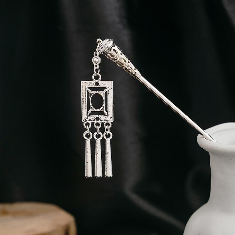 Turquoise Tassel Hanfu Hairpin with Hollow Flower Design