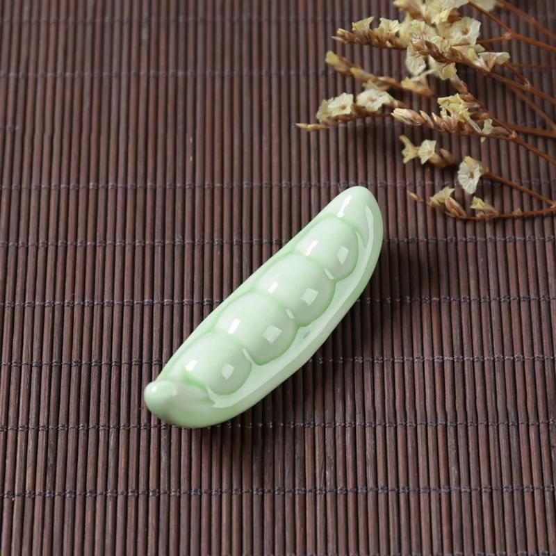 

3 шт. Стильный держатель для палочек для еды Керамическая подставка для палочек Форма овощей и фруктов Полка для вилок Кухонная посуда Декор обеденного стола