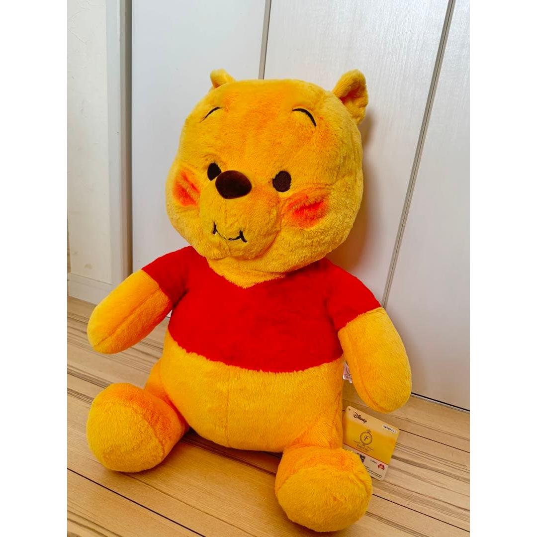 Winnie the Pooh FukuFuku super super big stuffed animal