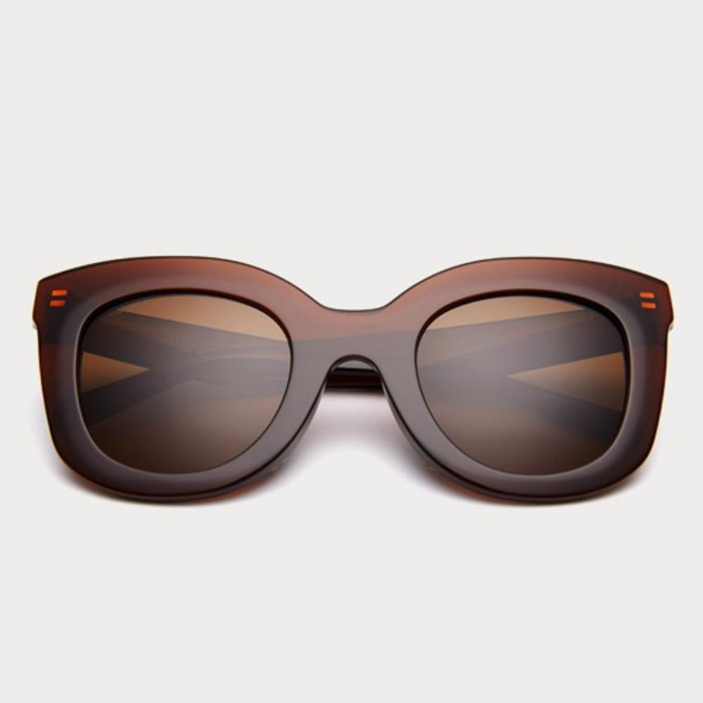 

Махрато Монро 002 (Коричневые линзы)