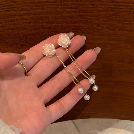 Korean ins cold wind niche design stud earrings, long tassel fashion earrings, diamond-encrusted mango star tassel earrings