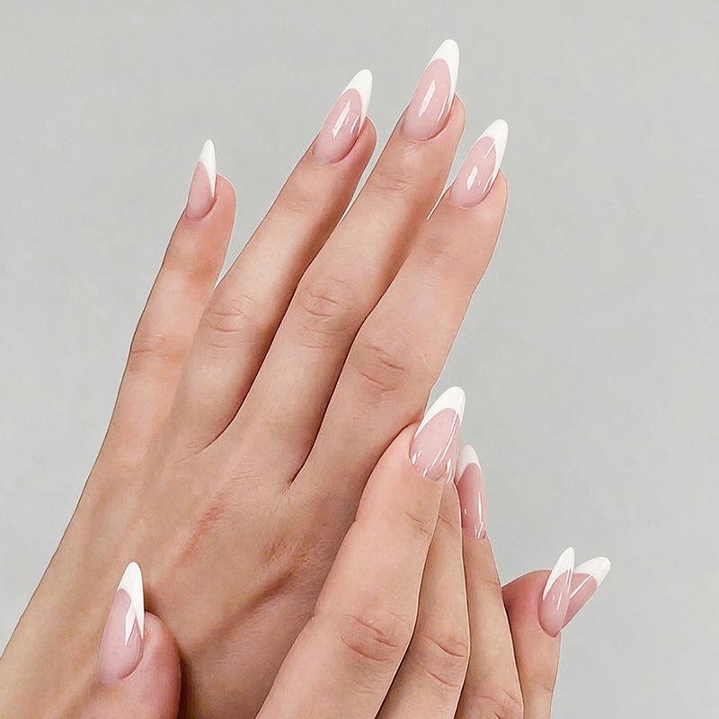 

Handmade Wearable Nails 24 Pieces Medium Length Nails Heart Bow French Fake Nails Nail Tips 1XB1-13576（New products