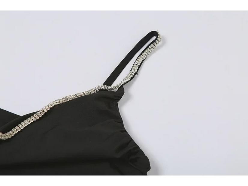 2023 Sommer V-Ausschnitt Slim Kleid mit Hot-Drill-Details