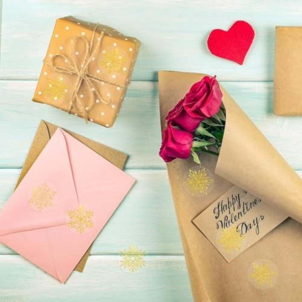 500pcs Transparent Snowflakes Sealing Labels Gold Foil Holographic Snowflakes Stickers Silver Foil Round Shape