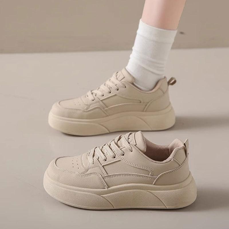 Step On Shit Feeling with Skirt Versatile Little White Shoes Women's 2025 New Popular Casual Sports Shoes Spring and Autumn Flat Baseplate Shoes