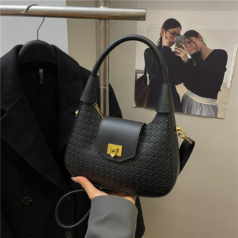 Pu Small Crescent Bag With Woven Texture For Daily Use