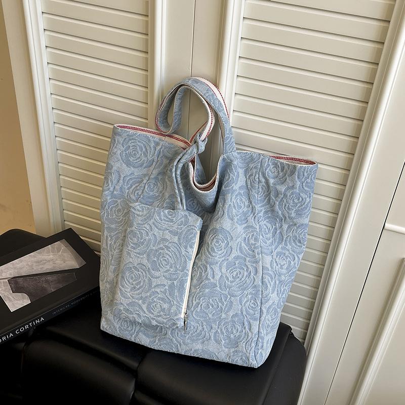 Xiaoxiangfeng camellia denim bag women's large-capacity tote bag 2025 new shopping bag commuter shoulder bag