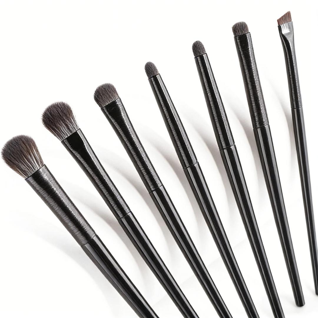 

UPLUS Soft Bristle, Eyeshadow Brush Set of 6 Pieces, Small Makeup Brushes for Blending, Under-Eye Bags, Eyeliner, Eye Details