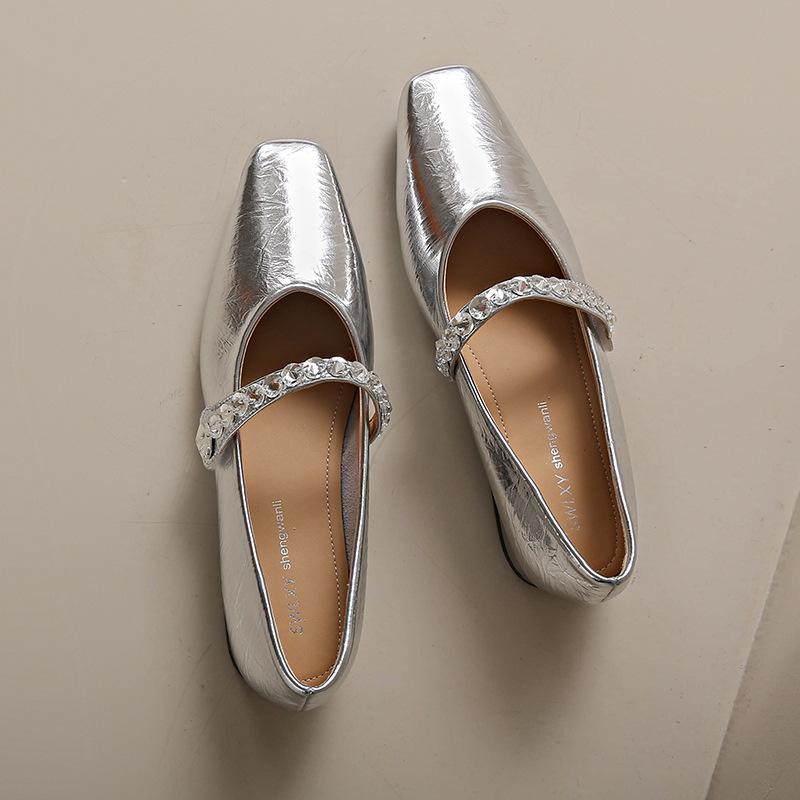 

Туфли Мэри Джейн женские весна-лето 2025 года, новые ретро туфли с одним словом и маленькими ароматными стразами, мягкие, неглубокие, на подошве 39