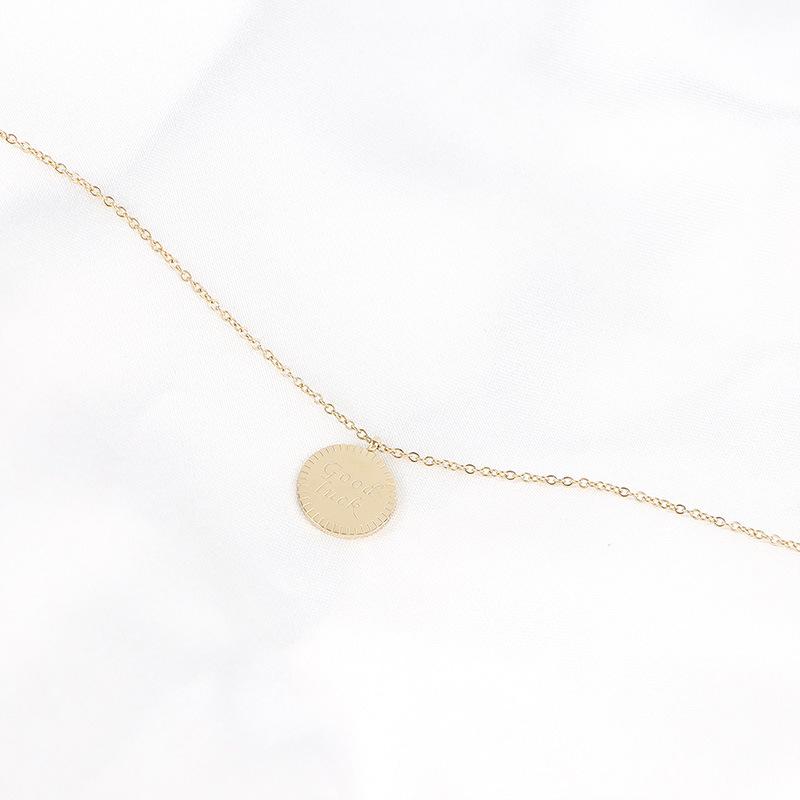 Minimalist Lucky Round Pendant Necklace - Fashionable, Versatile, Stackable Clavicle Chain for Women