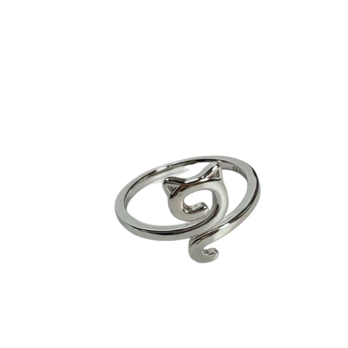 Korean Style Versatile Crochet Cat Ring - Fashionable and Charming Design