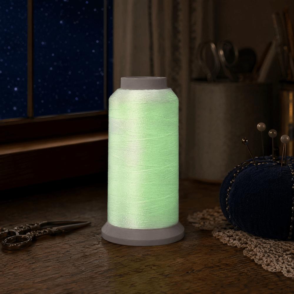 Glow Effect Embroidery Sewing Thread Spool Wound Machine Embroidery Thread For Textiles