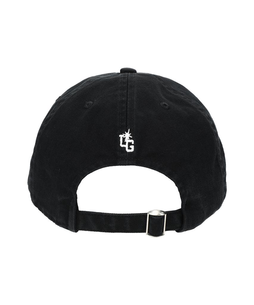 Yunibeoseugameonteu Ug Vintage Logo Cap_Black