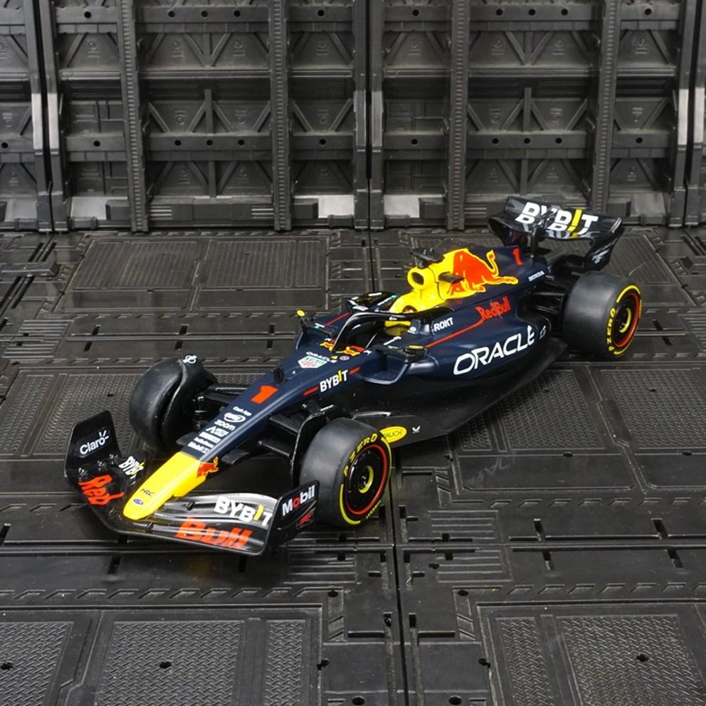 Red Bull Racing RB19 F1 Formula 1:24 Scale Die-cast Alloy Car Model Display Figure