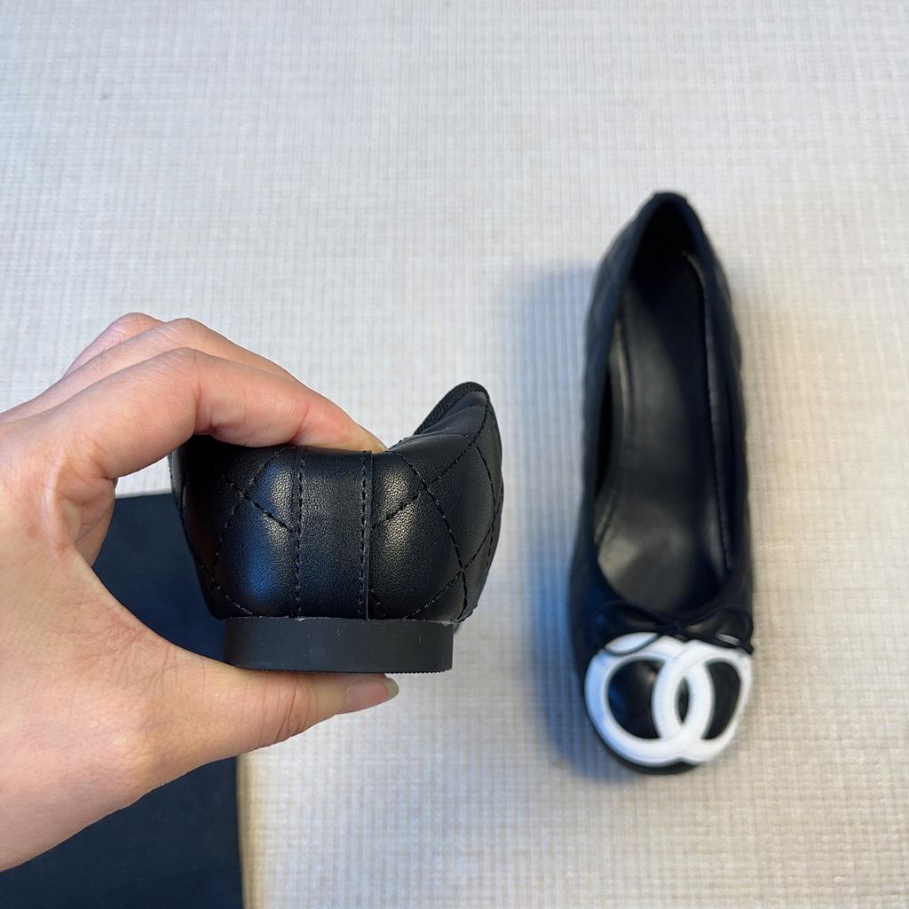 Xiaoxiangfeng Leder Einzelne Schuhe Innenhöhe Erhöhung Retro Ballett Freizeitschuhe Vielseitige Ein-Pedal Flachmündung Diamant Damen Schuhe