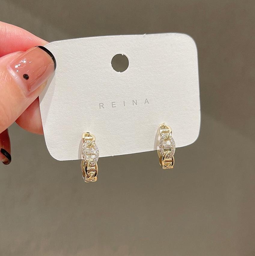 Retro Chic Electroplated Metal Letter Stud Earrings - Versatile Fashion Accessory