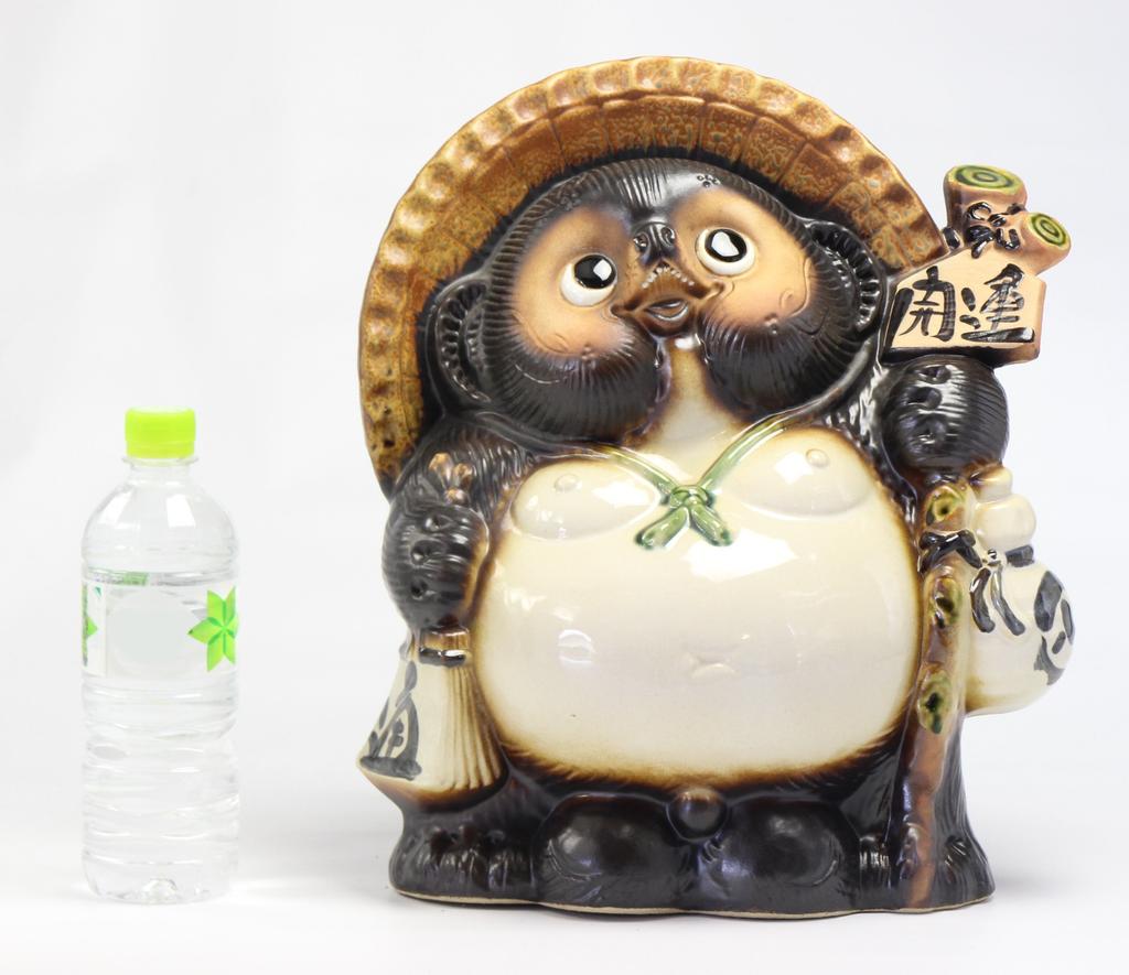 Tori Lucky Tanuki 11 "Shigaraki Ware" (raccoon dog) No. L68-14