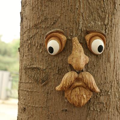 1Set of 4 Tree Faces Tree Faces - Resin Tree Faces Decorate Outdoor, Yard Art Statue Making Decorations for Halloween, Easter, Garden, Creative Props