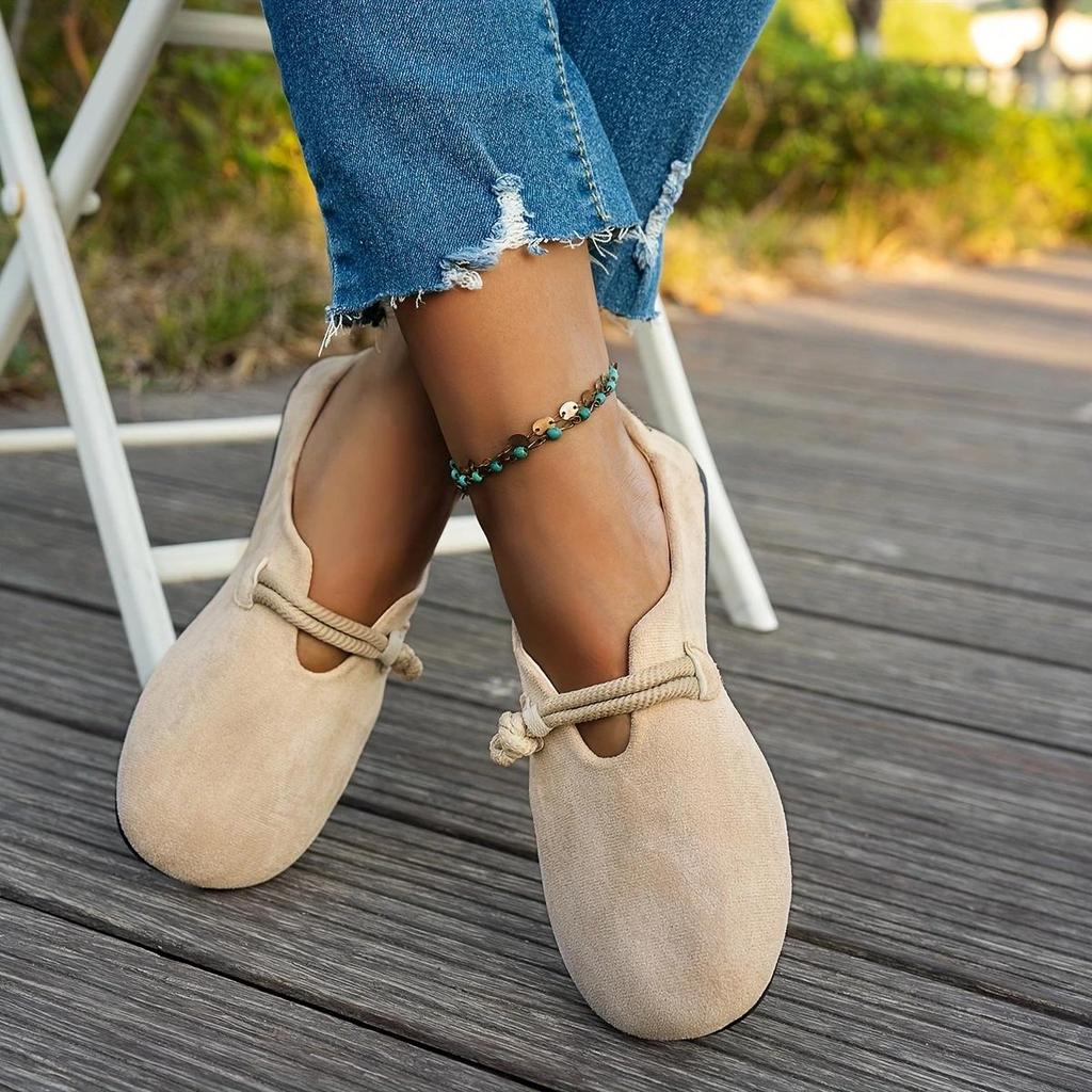 Women's Black Slip-on Shoes with A Round Toe and Comfortable Soft Sole These Apricot-colored Slip-on Loafers Are Perfect for Everyday Wear Office